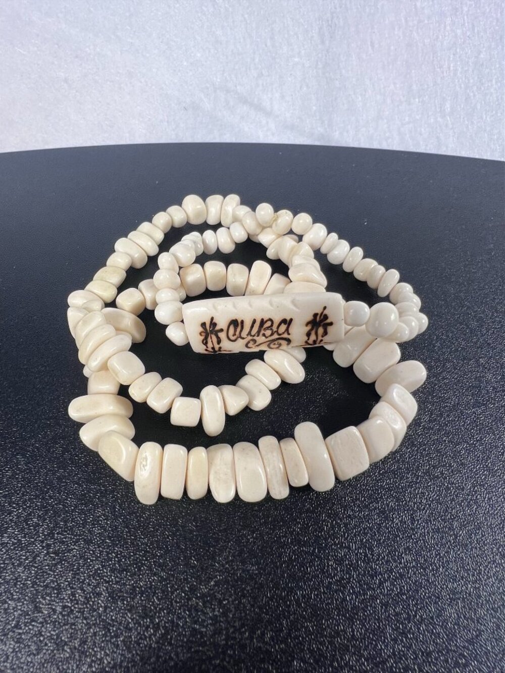 Cuba Souvenir Shell Bead Stretch Bracelet Ivory Boho Beach Vacation Jewelry